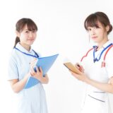 「あなたはどっち派？」— 訪問看護のリアルな悩み比較